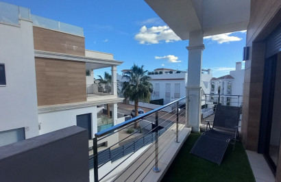 Resale - Semi - Detached Villa - Ciudad Quesada