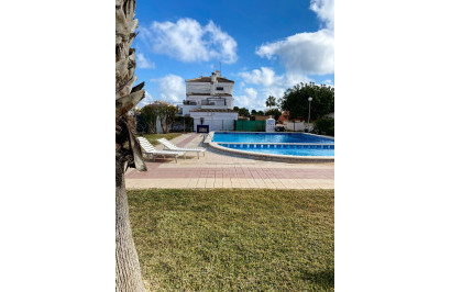 Resale - Apartment / Flat - Orihuela Costa - Punta Prima