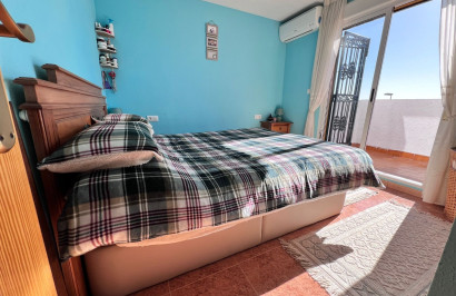 Resale - Town House - Entre Naranjos