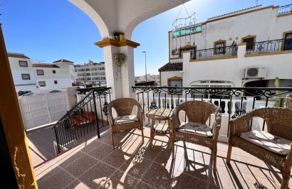 Resale - Town House - Entre Naranjos