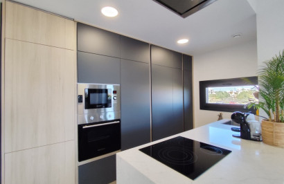 Resale - Apartment / Flat - Orihuela Costa