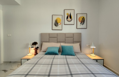 Resale - Apartment / Flat - Orihuela Costa