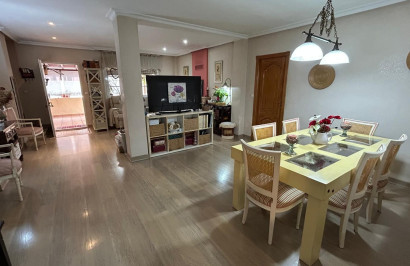 Resale - Semi - Detached Villa - Los Montesinos