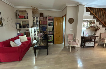 Resale - Semi - Detached Villa - Los Montesinos