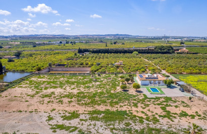 Reventa - Villa independiente - Los Montesinos