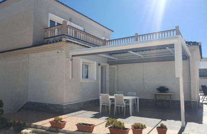 Resale - Detached Villa - Algorfa