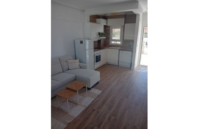 Resale - Town House - La Mata