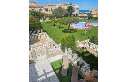 Resale - Town House - La Mata