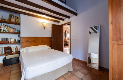 Reventa - Villa Pareada - Los Martinez Del Puerto - Los Martínez del Puerto