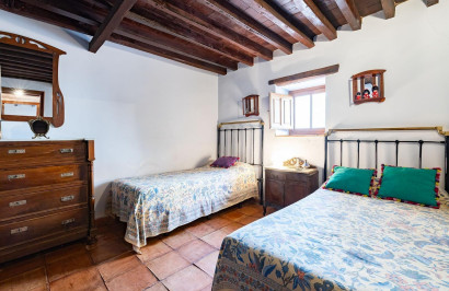 Reventa - Villa Pareada - Los Martinez Del Puerto - Los Martínez del Puerto