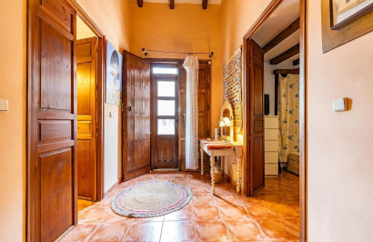 Reventa - Villa Pareada - Los Martinez Del Puerto - Los Martínez del Puerto