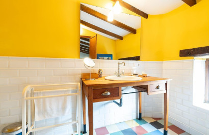 Reventa - Villa Pareada - Los Martinez Del Puerto - Los Martínez del Puerto