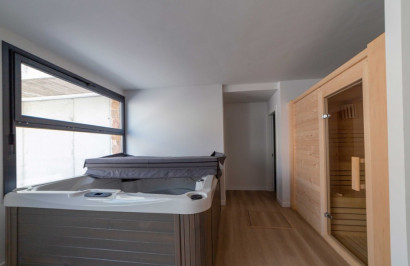 Resale - Apartment / Flat - Orihuela Costa