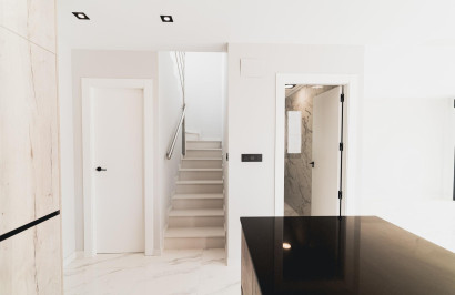 Obra nueva - Villa independiente - Orihuela Costa - Punta Prima