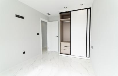 Obra nueva - Villa independiente - Orihuela Costa - Punta Prima