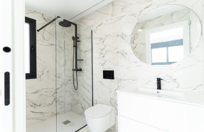 Obra nueva - Villa independiente - Orihuela Costa - Punta Prima