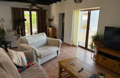 Reventa - Villa independiente - Jacarilla