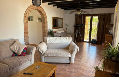 Reventa - Villa independiente - Jacarilla