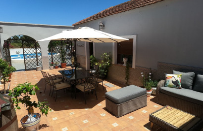 Reventa - Villa independiente - Jacarilla