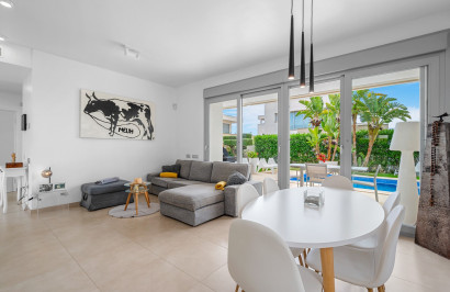 Resale - Detached Villa - Orihuela Costa - Vistabella Golf