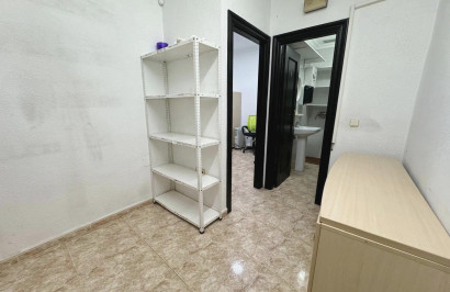 Resale - Commercial Unit - Guardamar del Segura