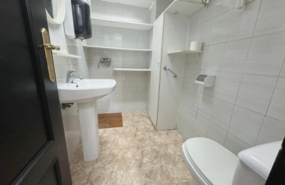 Resale - Commercial Unit - Guardamar del Segura