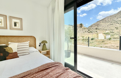 New Build - Town House - Cox - San Fernando