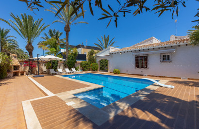 Resale - Detached Villa - Orihuela Costa - Punta Prima