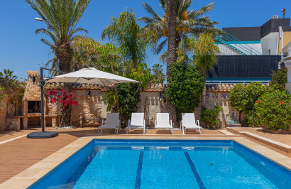 Resale - Detached Villa - Orihuela Costa - Punta Prima