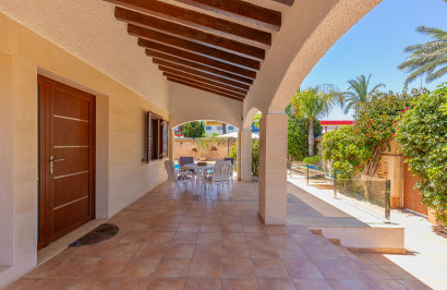 Resale - Detached Villa - Orihuela Costa - Punta Prima