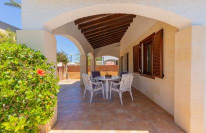 Resale - Detached Villa - Orihuela Costa - Punta Prima