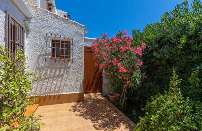 Resale - Detached Villa - Orihuela Costa - Punta Prima