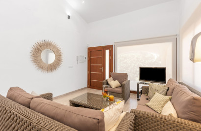 Resale - Detached Villa - Orihuela Costa - Punta Prima