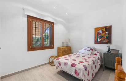 Resale - Detached Villa - Orihuela Costa - Punta Prima