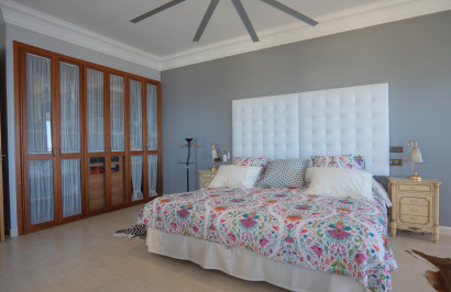 Reventa - Apartamento / Piso - Benidorm