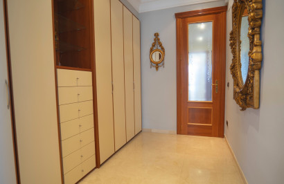 Reventa - Apartamento / Piso - Benidorm