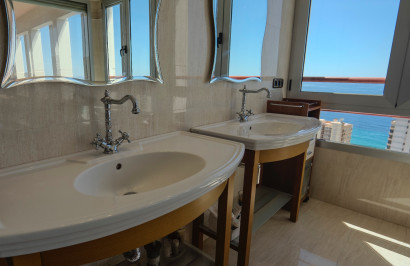 Reventa - Apartamento / Piso - Benidorm