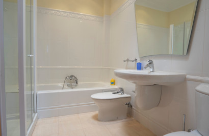 Reventa - Apartamento / Piso - Benidorm