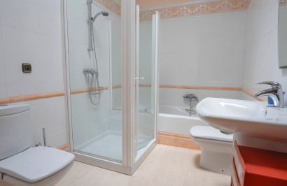 Reventa - Apartamento / Piso - Benidorm