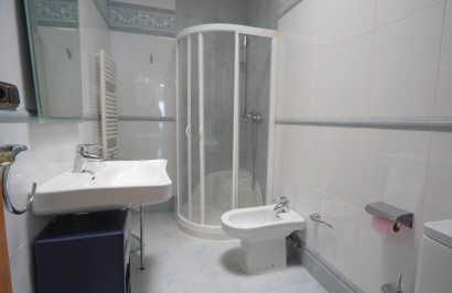 Reventa - Apartamento / Piso - Benidorm