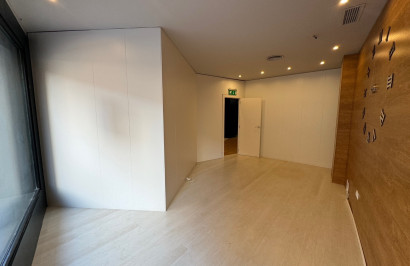 Reventa - Unidad Comercial - Guardamar del Segura