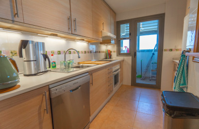 Herverkoop - Appartement / Flat - Guardamar del Segura - Puerto Deportivo