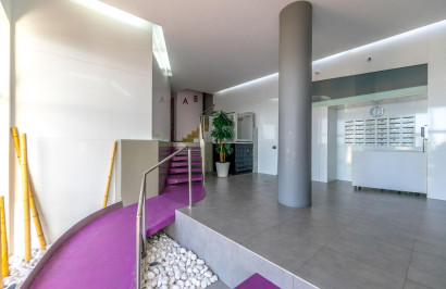 Resale - Apartment / Flat - Torrevieja - Playa del cura