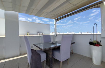 Herverkoop - Appartement / Flat - Entre Naranjos - Vistabella Golf