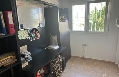 Herverkoop - Vrijstaande villa - Algorfa - Lomas de Juliana