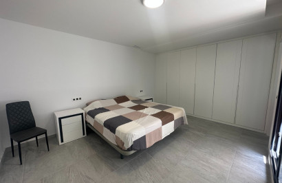 Reventa - Villa independiente - San Miguel de Salinas - San Miguel Salinas