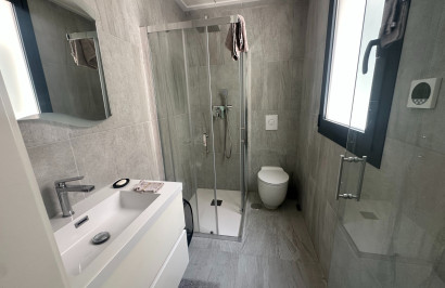 Reventa - Villa independiente - San Miguel de Salinas - San Miguel Salinas