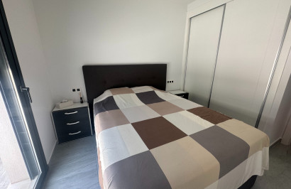 Reventa - Villa independiente - San Miguel de Salinas - San Miguel Salinas