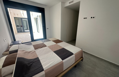 Reventa - Villa independiente - San Miguel de Salinas - San Miguel Salinas