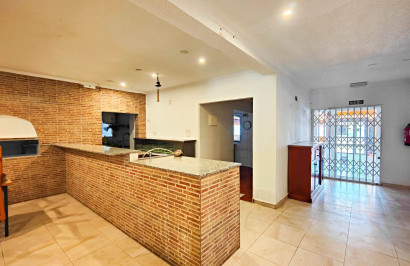 Resale - Apartment / Flat - Torrevieja - torrevieja